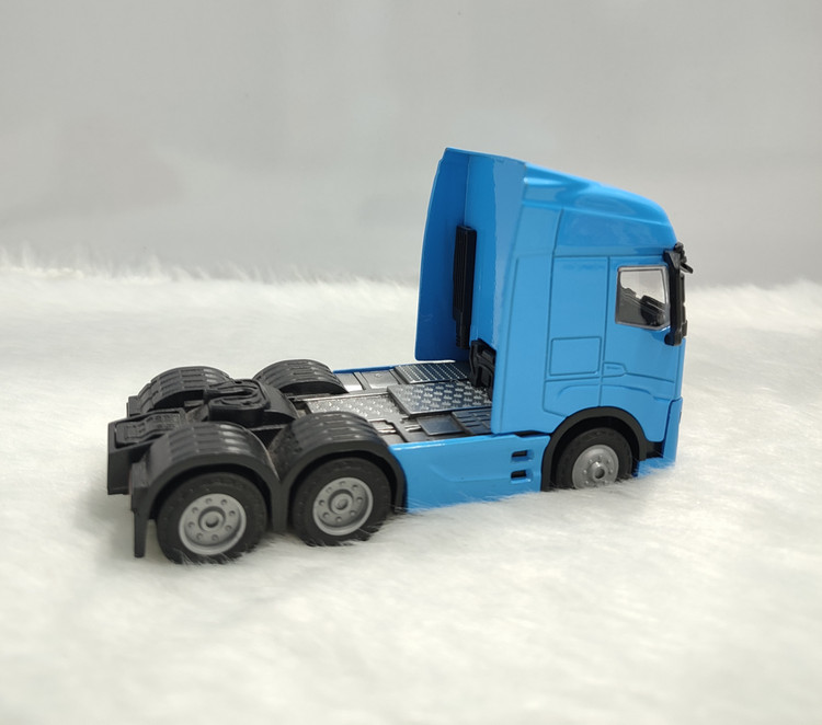 کامیون فلزی اویکو (IVECO) مدل کله خم شو